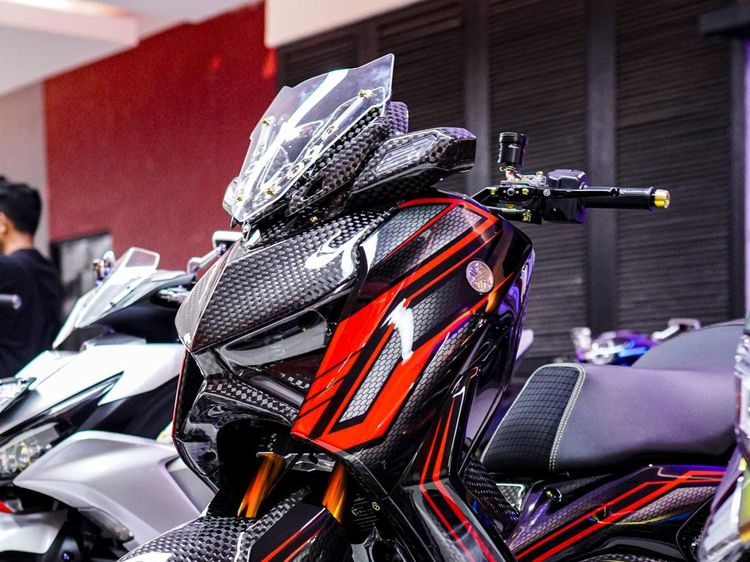 Wujud Xmax Sultan Pakai Velg Setara Harga Nmax Turbo