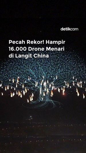 Video: Pecah Rekor! Hampir 16 Ribu Drone Menari di Langit China