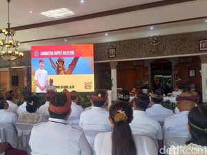 Bupati Buleleng Geser Sejumlah Pejabat