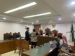 Kejagung Jelaskan Alasan Sita Tas Mewah-Perhiasan Sandra Dewi