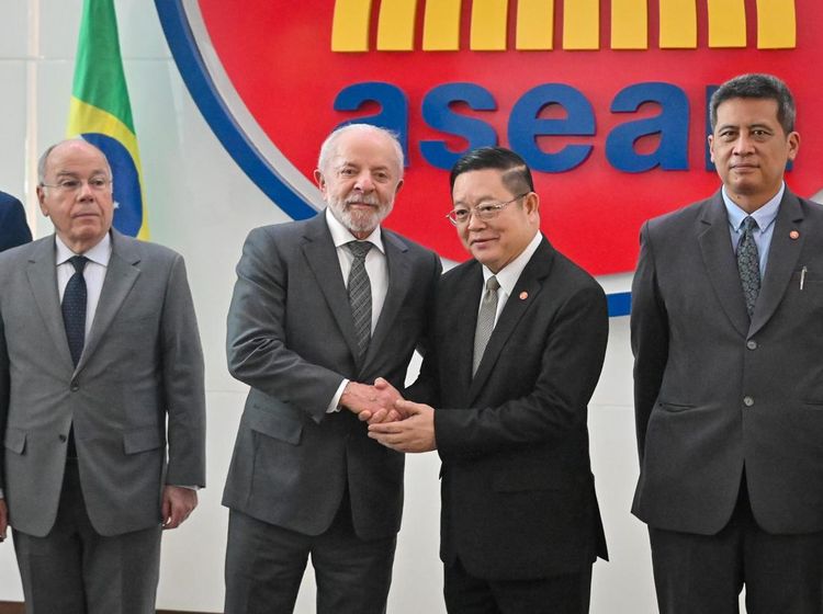 Perkuat Kerja Sama, Presiden Brasil Sambangi Markas ASEAN di Jakarta