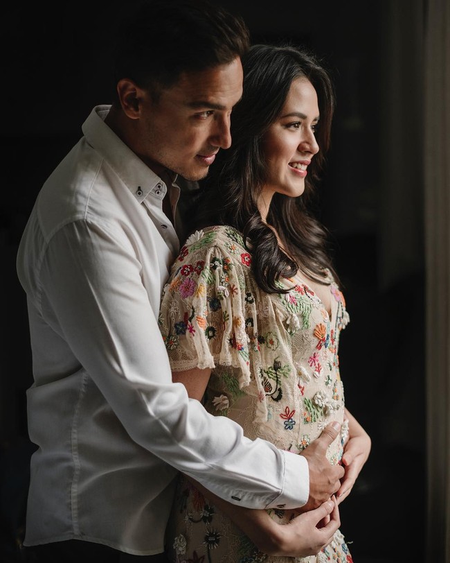 Penyanyi Raisa mendaftarkan gugatan cerai terhadap Hamish Daud ke Pengadilan Agama Jakarta Selatan pada 22 Oktober 2025. Selama delapan tahun menikah, keduanya jarang diterpa gosip miring dan kerap terlihat harmonis. Foto: Instagram @raisa6690