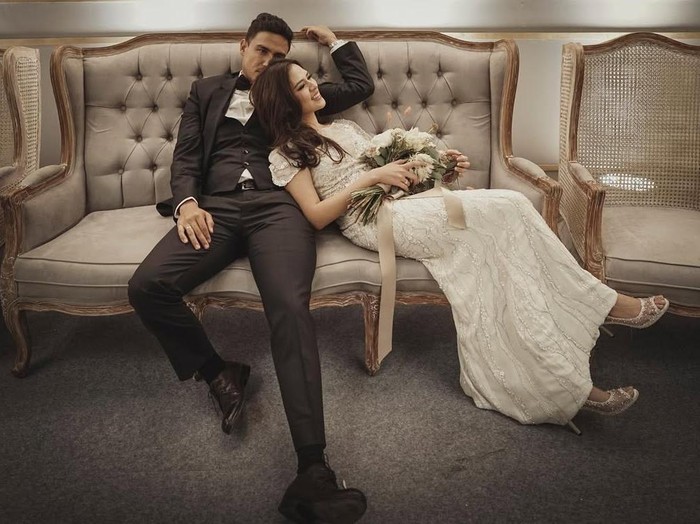 Raisa Ucapan Happy Anniversary Raisa untuk Hamish Daud.