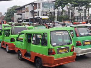 Pembatasan Usia-Razia Angkot Tua di Bogor Tetap Lanjut Meski Diprotes Sopir