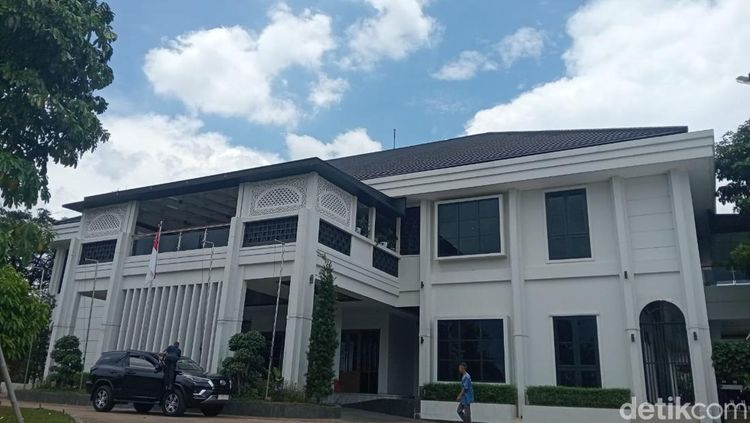 Potret Rumah Pensiun Wapres KH Maruf Amin di Depok, Tampak Hijau dan Asri