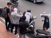 Viral Rebut Motor Wanita, 3 Debt Collector di Jakbar Ditangkap