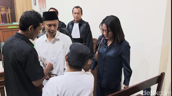 Sidang Mafia Tanah, PPAT dan ASK BPN Gresik Divonis Bebas