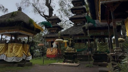 Situasi di Pura Pucak Mangu, puncak Gunung Catur, Badung. (Dok Pemkab Badung)