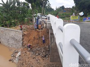 Talud Jembatan Rp 2 M di Pati Jebol, Bupati Sudewo: Ada Kesalahan Teknis