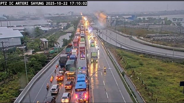 Tol Semarang-Demak Exit Gate Sayung, Demak, Kamis (23/10/2025). Tol Semarang-Demak Exit Gate Sayung, Demak, Kamis (23/10/2025).