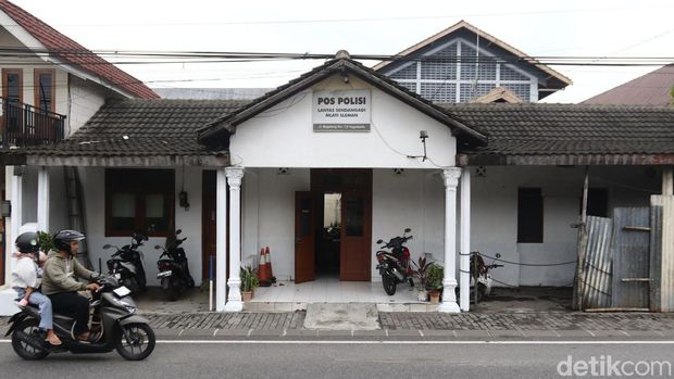 Bekas Stasiun Mlati, Sleman, yang kini menjadi pos polisi. Foto diunggah Sabtu (25/10/2025). Bekas Stasiun Mlati, Sleman, yang kini menjadi pos polisi. Foto diunggah Sabtu (25/10/2025).