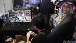 Cosplay hingga Game dan Anime Ramaikan Comic Con 2025 Cosplay hingga Game dan Anime Ramaikan Comic Con 2025