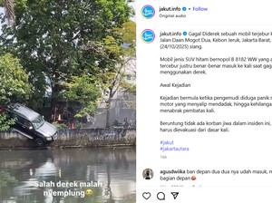 Apes! Detik-detik Ford Everest Nyemplung ke Kali saat Diderek