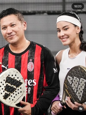 Medina Dina soal Gading Marten: Teman Main Padel Medina Dina soal Gading Marten: Teman Main Padel