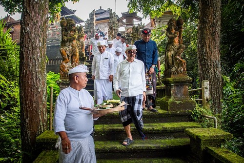 Pemerintah Kabupaten Bangli menggelar aksi penanaman pohon secara simbolis di seputaran Pura Pucak Hyang Wukir. Kegiatan ini bertepatan dengan perayaan Hari Suci Tumpek Wariga yang dikenal sebagai upacara Wana Kerthi, yakni wujud pemuliaan terhadap tumbuh-tumbuhan.