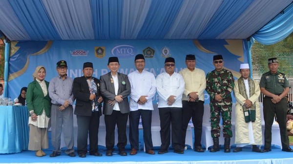 Wabup Lepas Pawai Ta'aruf, Rangkaian MTQ Kabupaten Bogor Dimulai