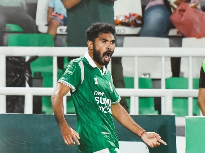 Rifal Lastori usai mencetak gol saat PSMS Medan melawan Persiraja Banda Aceh. (Dok. Instagram PSMS Medan) Rifal Lastori usai mencetak gol saat PSMS Medan melawan Persiraja Banda Aceh. (Dok. Instagram PSMS Medan)