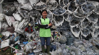 Warga Sumut Ubah Sampah Jadi Sumber Rezeki