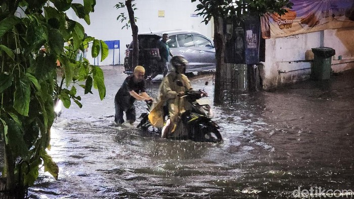 Banjir di Bojonegoro. Banjir di Bojonegoro.