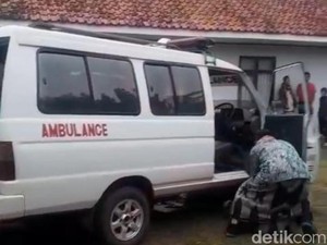 Detik-detik Sopir Mobil Jenazah Meninggal Saat Antar Jenazah