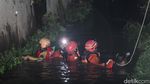 Bocah Terseret Arus Kanal Pamulang, Petugas Gabungan Gencarkan Pencarian Bocah Terseret Arus Kanal Pamulang, Petugas Gabungan Gencarkan Pencarian