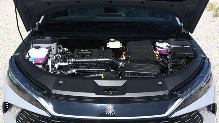 BYD Qin L DM-i BYD Qin L DM-i