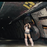 Lewat ‘love so sweet’, Dita Karang mencoba genre R&B yang berbeda dari rilisan grup KPop Secret Number dan menonjolkan kemampuan vokalnya. Foto: Instagram