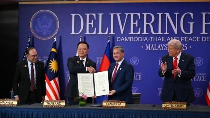 Trump Bilang PM Thailand-Kamboja Sepakat Akhiri Bentrok Usai Ditelepon