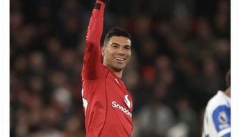 Casemiro tampil gemilang untuk MU dan mencetak gol lebih banyak dari Isak ataupun Wirtz. Foto: X.com