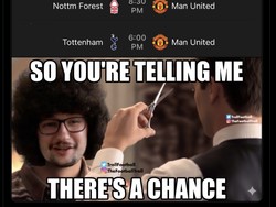 Masih ingat dengan fans berat MU yang janji baru akan cukur rambut saat tim kesayangannya menang 5 laga beruntun? MU kini sudah merangkai tiga kemenangan beruntun. Foto: dok. Internet/X (Twitter)