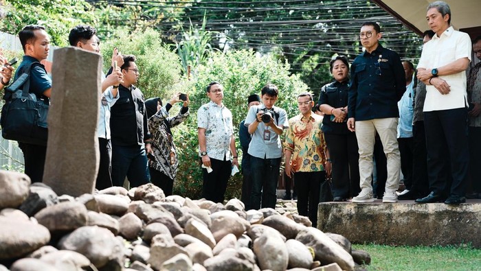 Menbud Fadli Zon