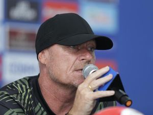 Mental Persis Solo Diuji di Kandang Persib Besok