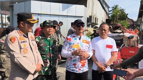 Pemkab Bangli Gotong Royong Bersih-bersih Sungai