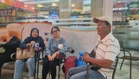 Penumpang Kena Delay Imbas KA Purwojaya Anjlok: Bolak-balik Tanya Petugas Penumpang Kena Delay Imbas KA Purwojaya Anjlok: Bolak-balik Tanya Petugas