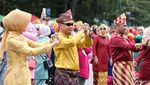 Potret Unik dan Meriahnya HUT Pontianak ke-254 Potret Unik dan Meriahnya HUT Pontianak ke-254