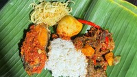 Ini potret kulinerannya saat berada di Medan. Afgan menikmati nasi campur dengan lauk komplet, seperti ikan balado, telur balado, hingga bihun goreng. Foto: Instagram/@afgan__