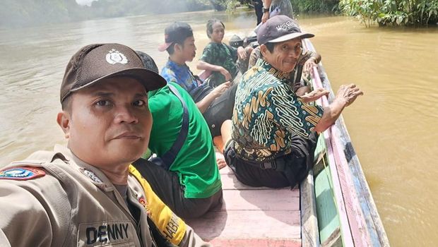 Bhabinkamtibmas Polsek Katingan Hulu, Polres Katingan, Polda Kalimantan Tengah, Aipda Denny Ariadi