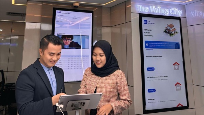BTN Buka Digital Store di Bintaro, BSD, dan PIK PT Bank Tabungan Negara (Persero) Tbk atau BTN meluncurkan BTN Digital Store di tiga lokasi yakni Bintaro Jaya, Bumi Serpong Damai (BSD) dan Pantai Indah Kapuk (PIK). Ketiga lokasi tersebut dipilih karena dikenal sebagai area perumahan dan komersial yang tinggi populasinya, serta lengkap dengan berbagai aktivitas bisnis.