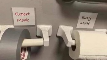 Kira-kira pilih yang mana? Foto: Chameleonmemes