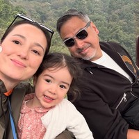 Berparas blasteran, Brielle diketahui memiliki keturunan Prancis, Manado, dan Tionghoa dari sang mama. Foto: Instagram/@julstelle