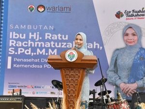 Kemendes Ajak Desa Bangun Ekonomi Hijau Lewat Pewarna Alam Wastra Lokal