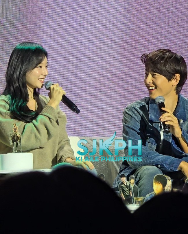 Mereka juga menampilkan chemistry saat dipasangkan di drama Korea Arthdal Chronicles pada tahun 2019. Setelah itu, Kim Ji Won memutuskan bergabung dalam agensi yang sama dengan sahabatnya itu, HighZium Studio. Foto: Instagram