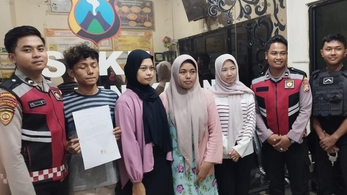 Mahasiswa di Bangkalan masuk kos putri Mahasiswa UTM Bangkalan membawa surat pernyataan tak mengulangi perbuatannya masuk ke kos putri lagi