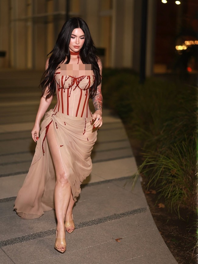 Dalam kesempatan itu, Megan itu mengenang masa syuting film yang melambungkan namanya. Ia mengaku kesulitan karena merasa tersesat dan marah karena perlakuannya di industri film, khususnya dari paparazzi. Foto: Instagram @diggzy