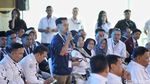 Menteri KKP Dorong Penguatan Ekonomi Pesisir Lewat Kampung Nelayan Merah Putih Menteri KKP Dorong Penguatan Ekonomi Pesisir Lewat Kampung Nelayan Merah Putih