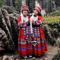 Natasha Wilona beberapa waktu lalu bertolak ke China. Tak sendirian, ia mengajak serta ibunya. Foto: Instagram/@natashawilona12