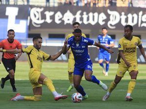 Link Live Streaming Semen Padang Vs Persib Bandung Malam Ini