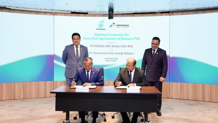 PT Pertamina Hulu Energi (PHE) resmi memegang 24,5%  Participating Interest, bersama PETRONAS dan TotalEnergies di Wilayah Kerja Bobara, terletak di perairan laut dalam (ultra-deepwater) Papua Barat, Indonesia Timur.