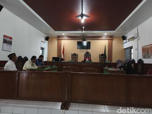 Praperadilan Terdakwa Korupsi Drainase Stadion Manahan Ditolak