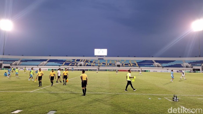 Stadion Surajaya Lamongan Stadion Surajaya Lamongan